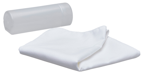 QTCO M200 Sports Towel in Container White